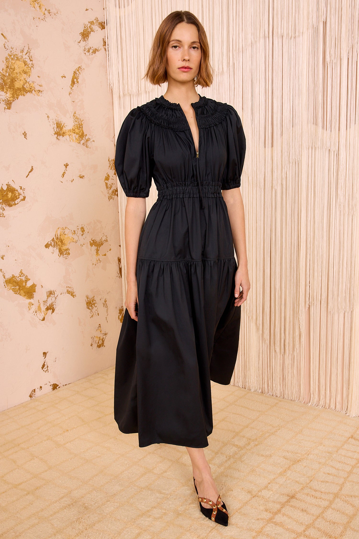 Ulla Johnson Othella Short Sleeve Midi Dress - Noir