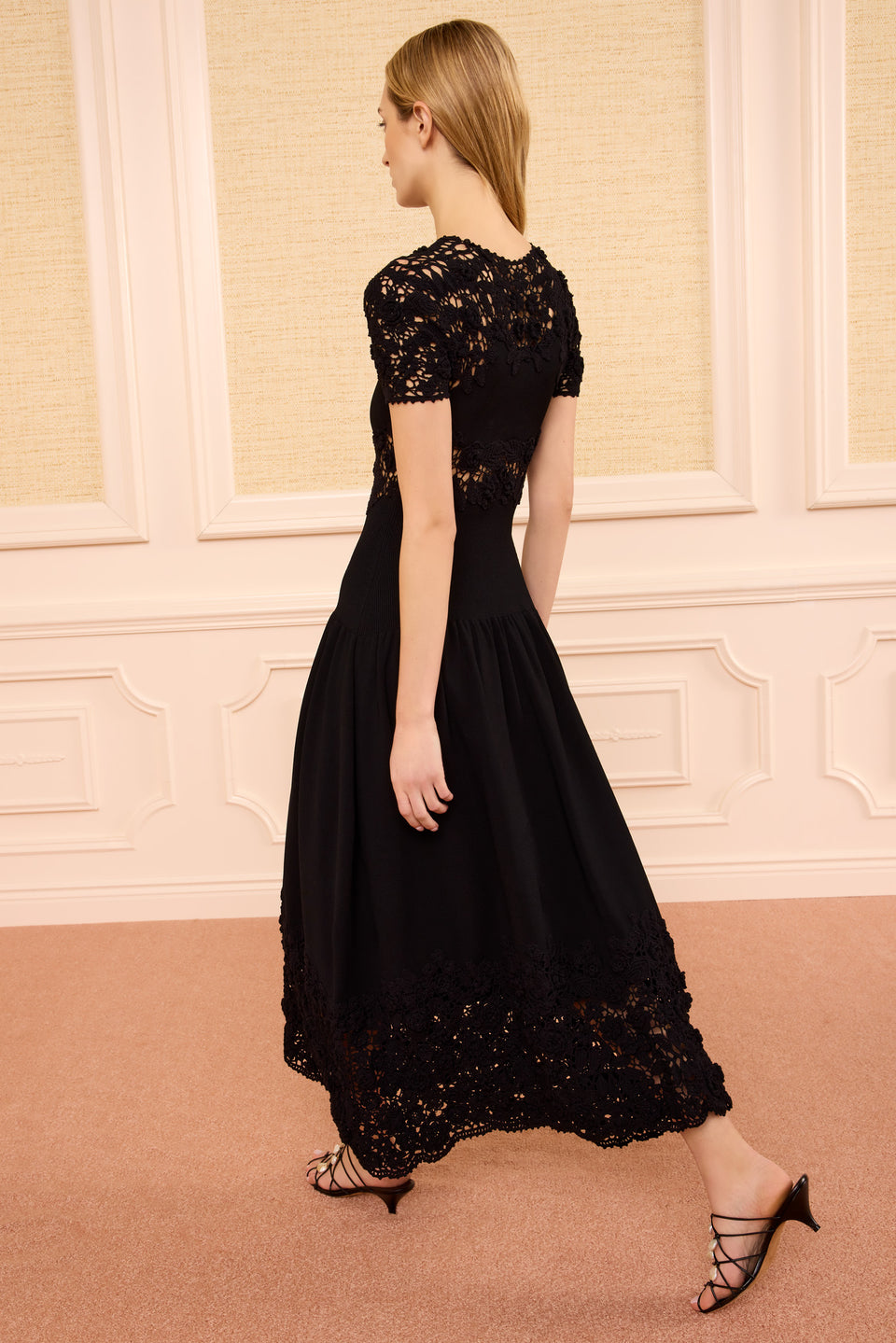 Sabrina SS Crochet Dress - Noir