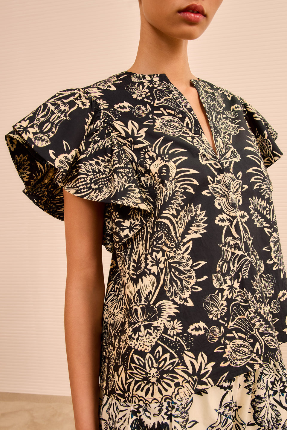 Severine Flutter Sleeve Top - Noir Flora