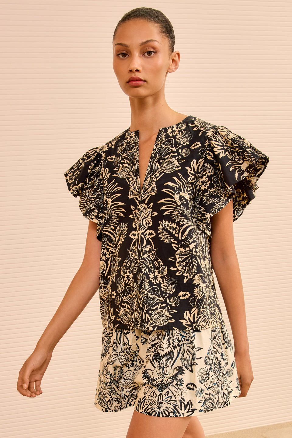 Severine Flutter Sleeve Top - Noir Flora