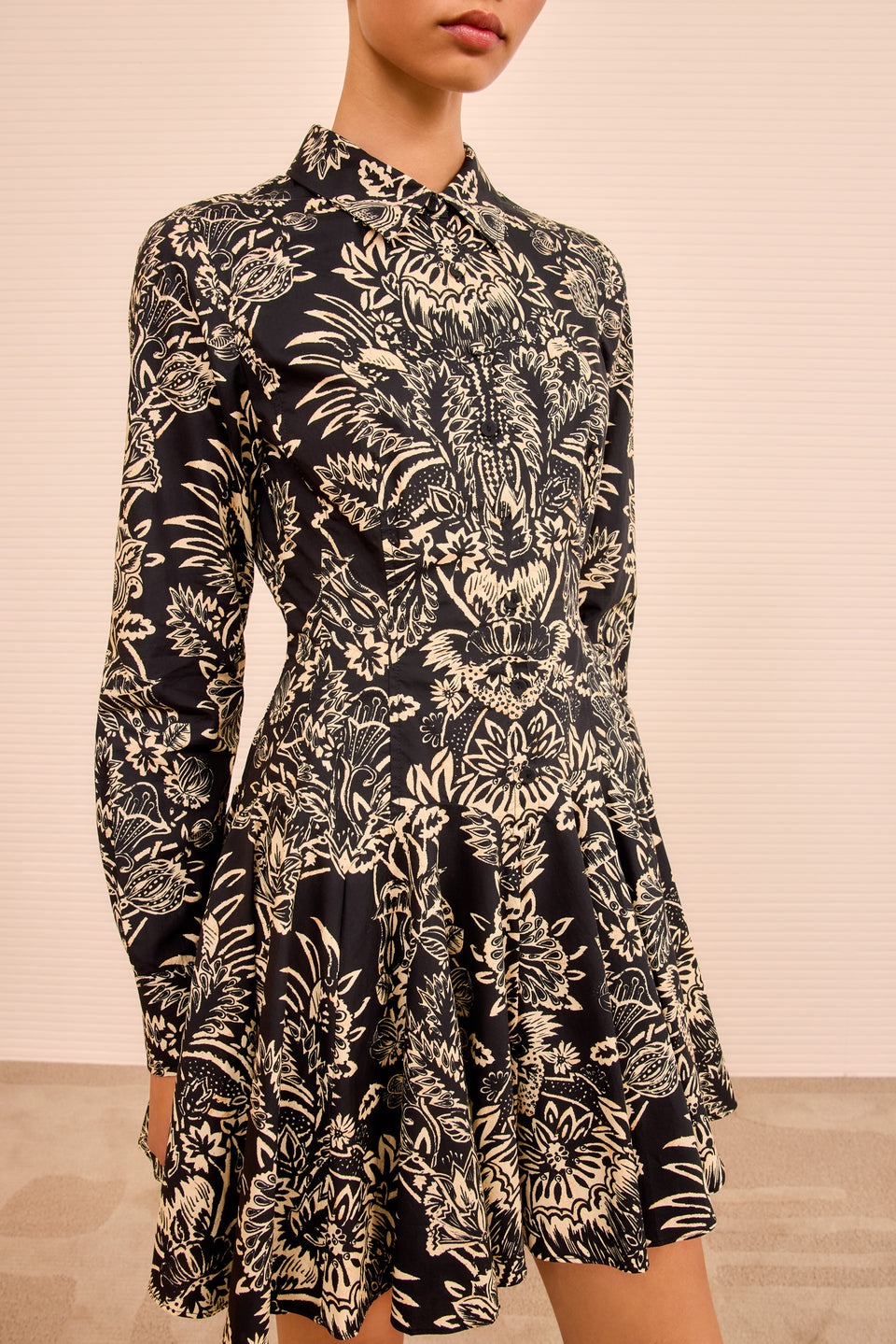 Taliah Long Sleeve Mini Dress - Noir Flora