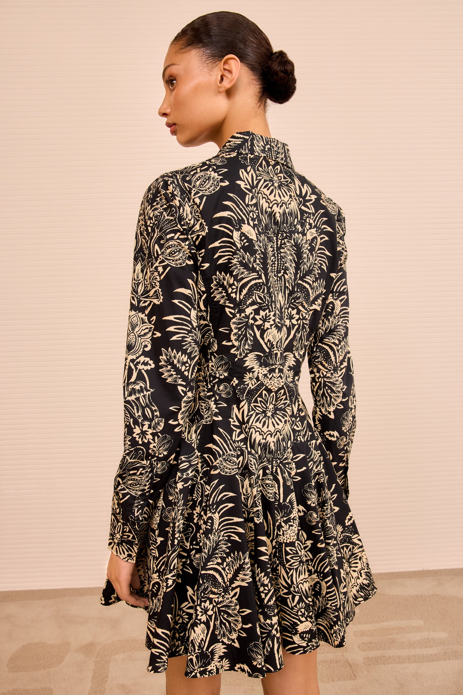 Taliah Long Sleeve Mini Dress - Noir Flora