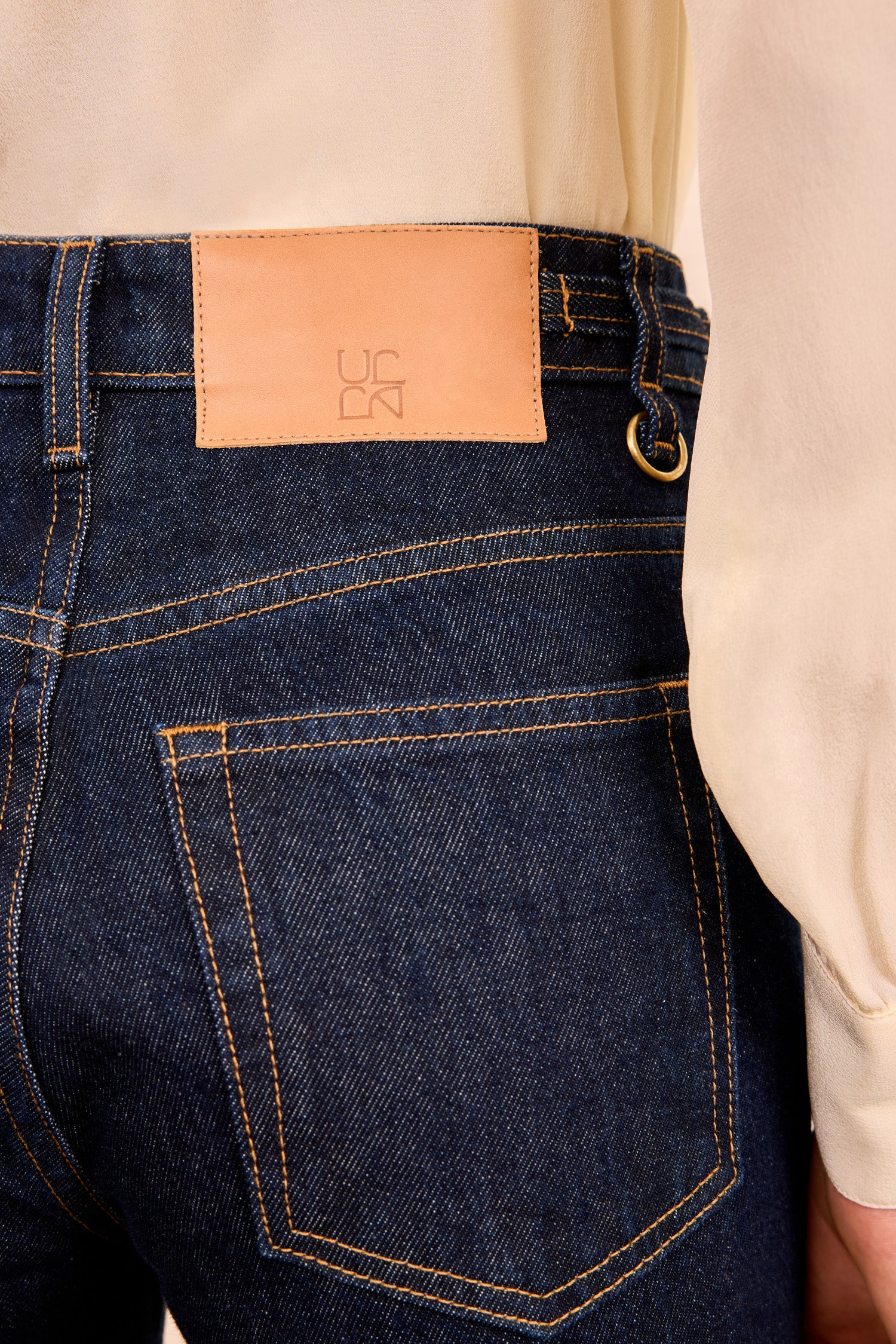 Ulla Johnson The Agatha Straight Leg Pintuck Jean - Tigris