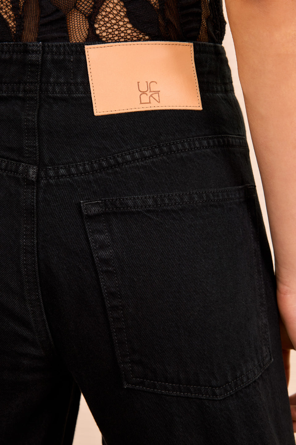 The Bianca Wide Leg Seamed Jean - Noir