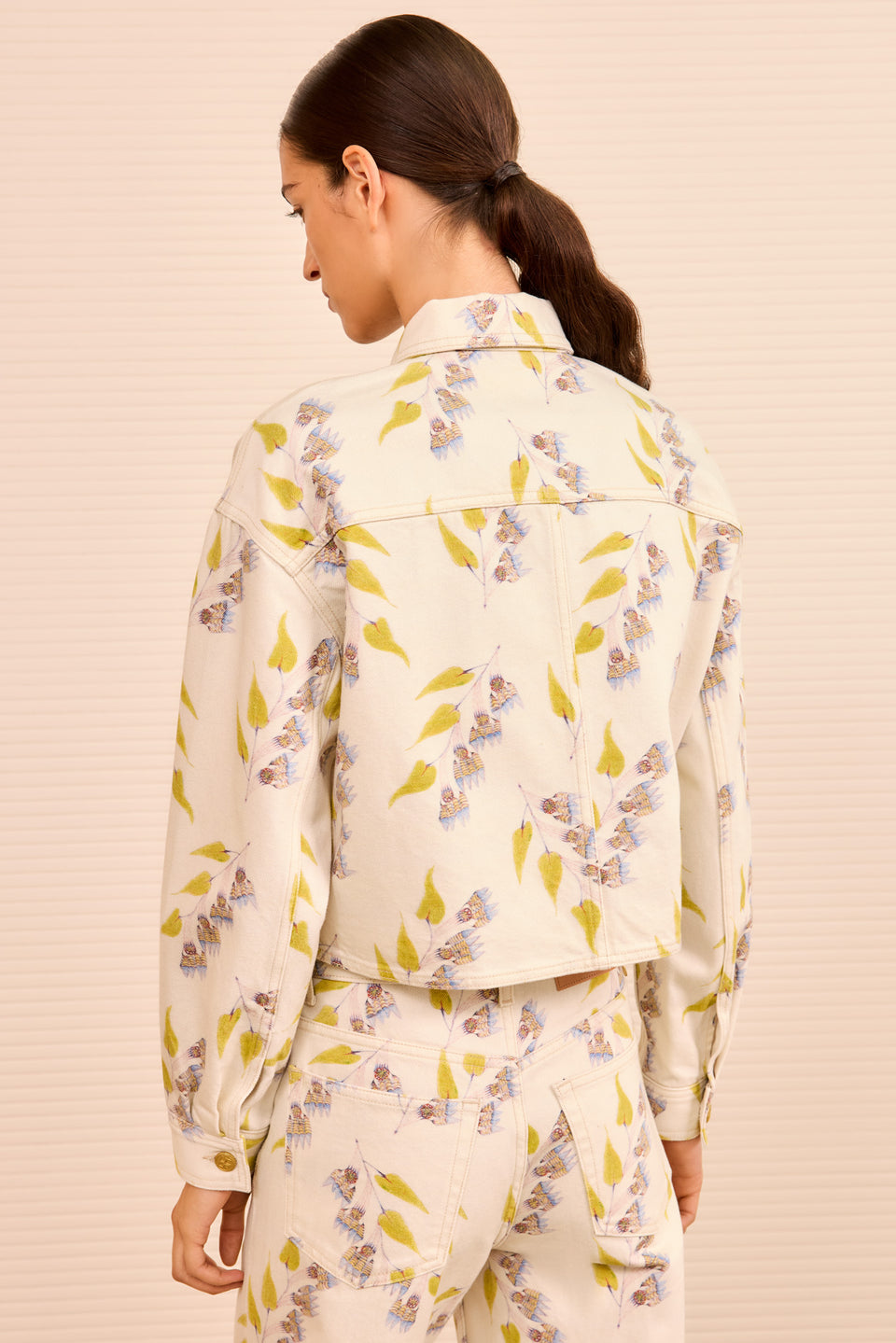 The Bobbi Cropped Jacket - Infinite Flower