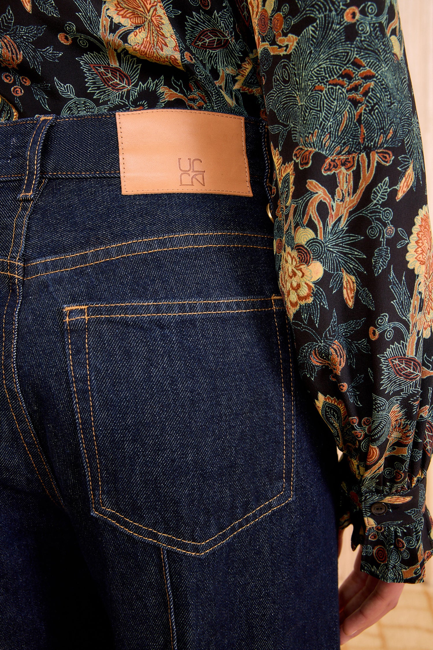 The Genevieve High Rise Jean - Tigris
