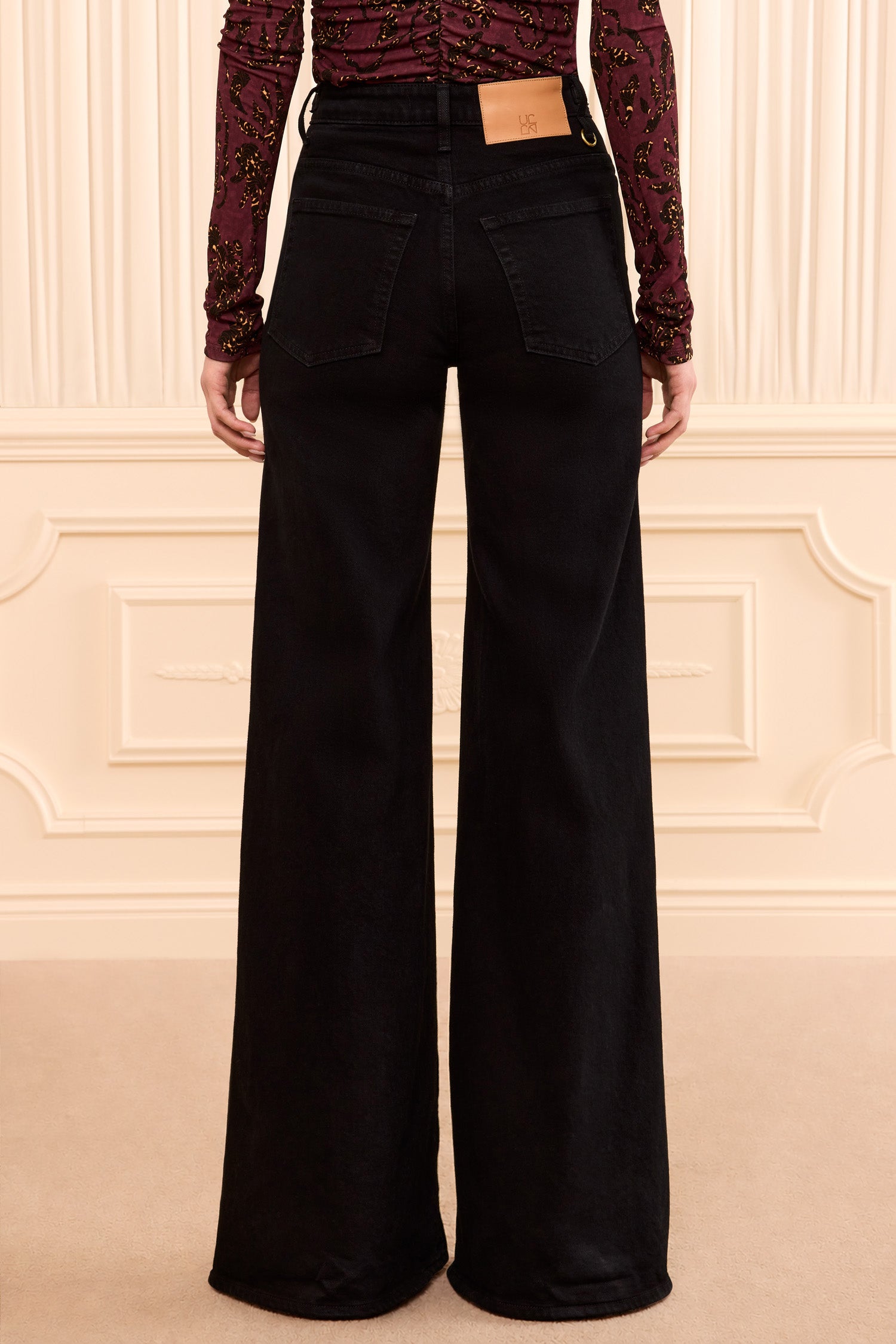 Ulla Johnson The Stretch Valory Flare Jean - Noir