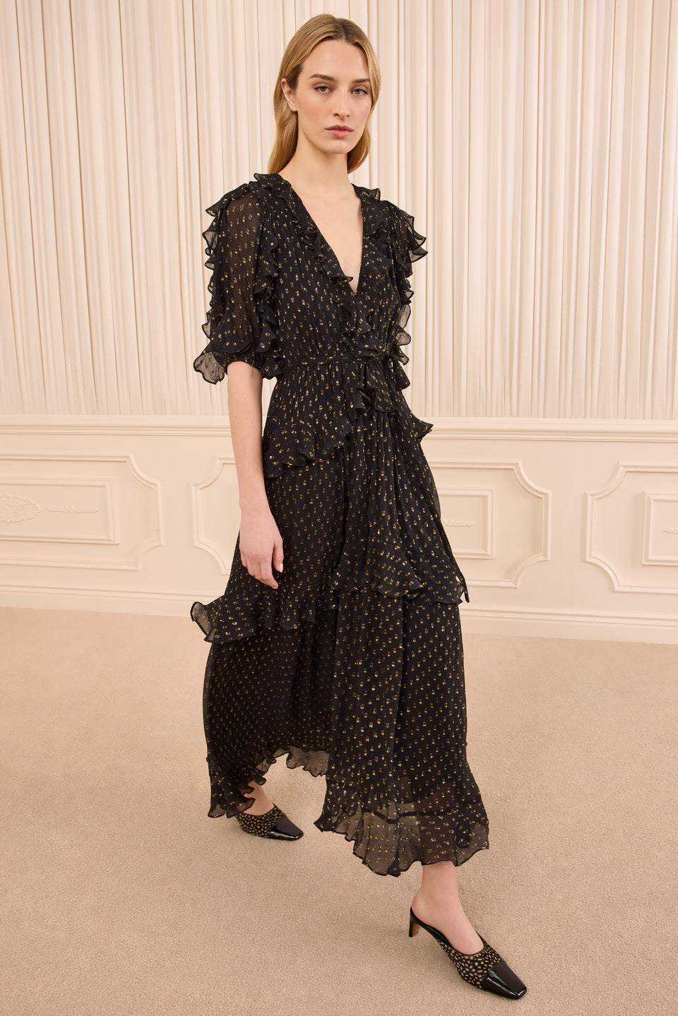 Tida Short Sleeve Silk Dress - Noir