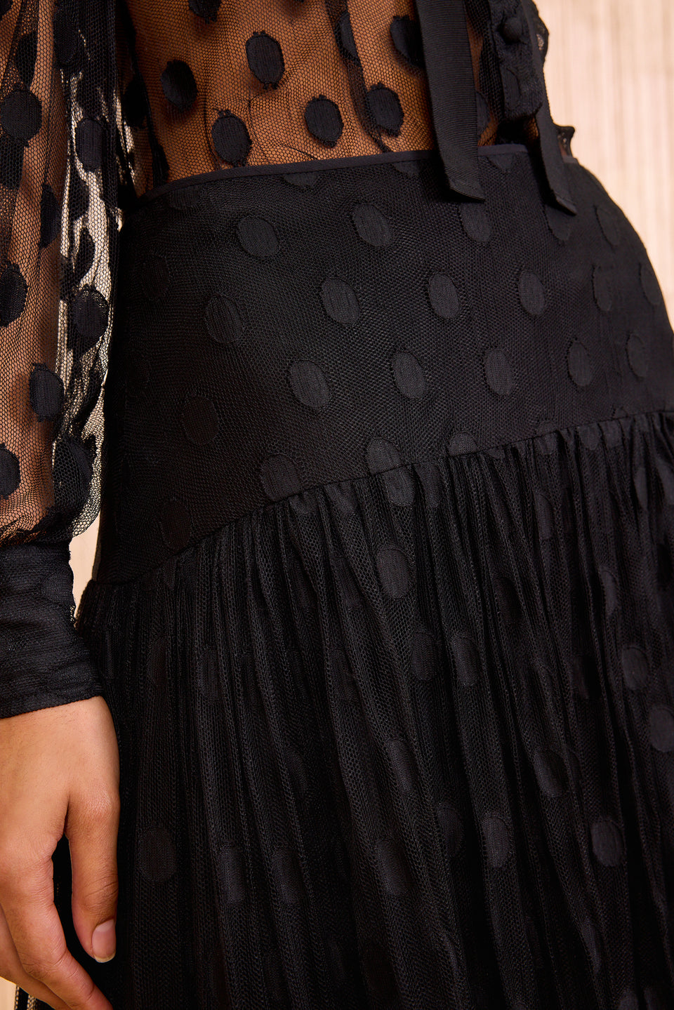 Vera Lace High Waist Maxi Skirt - Noir