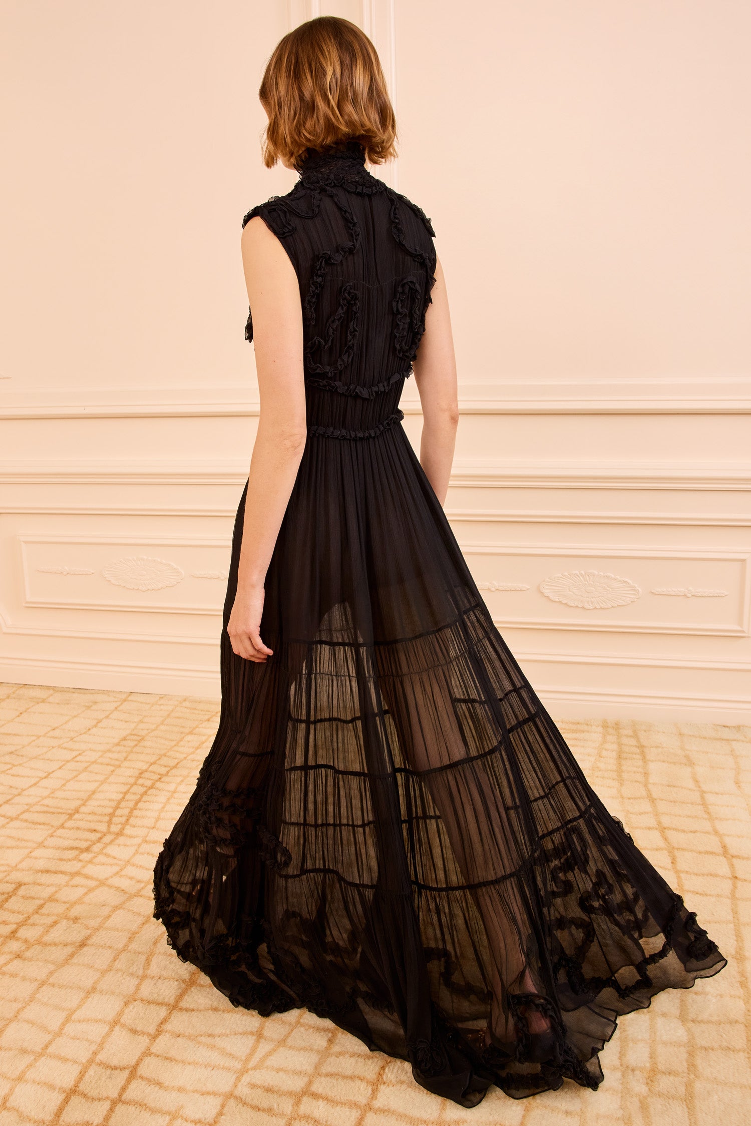 Ulla Johnson Verona Silk Smocked Gown - Noir