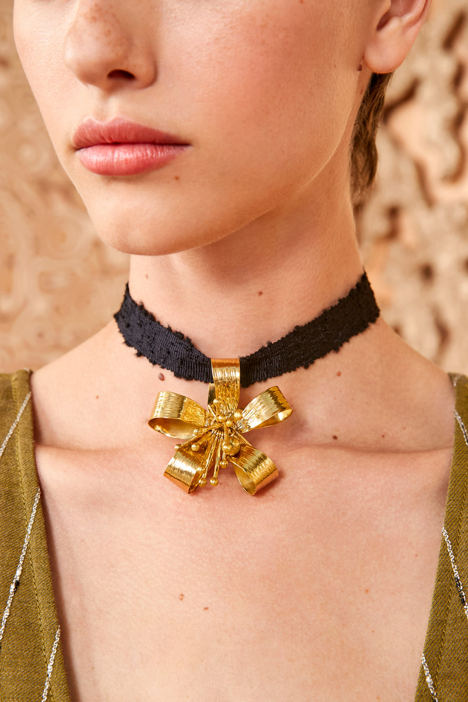 Amira Necklace - Brass