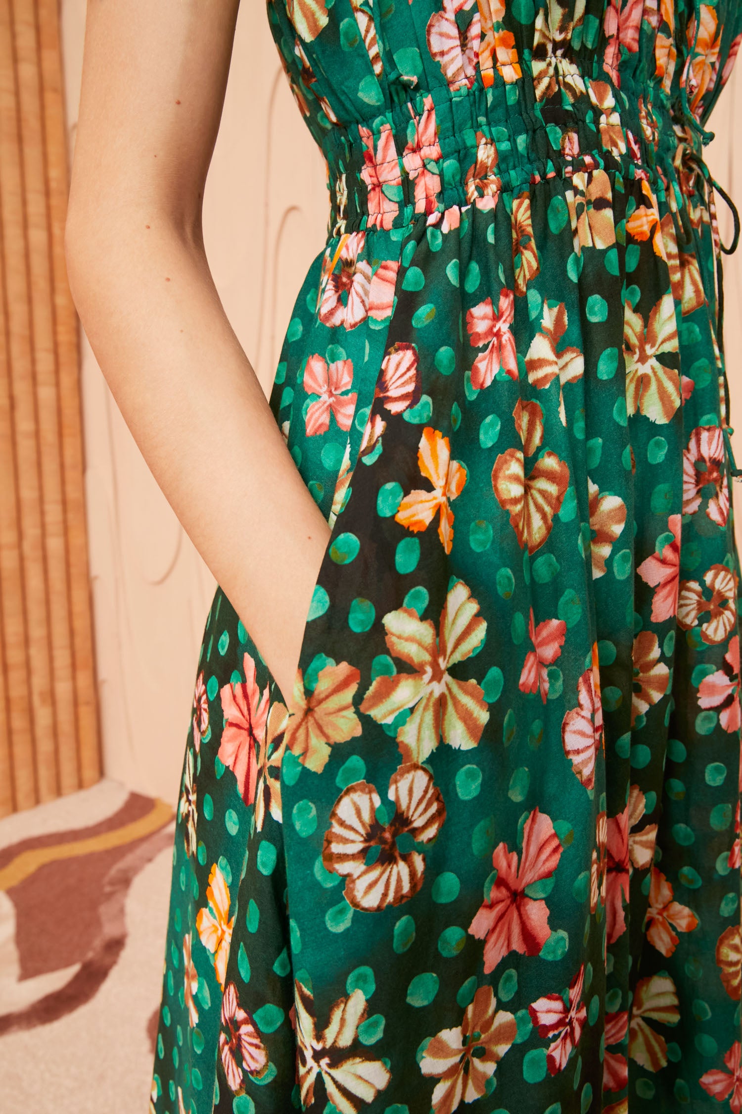 SCAKHI Green Floral Print Maxi Dress With Belt