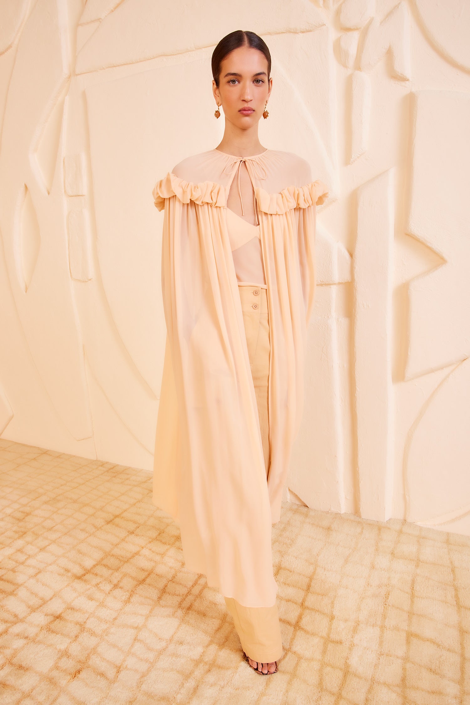 Mirelle Cape - Peony