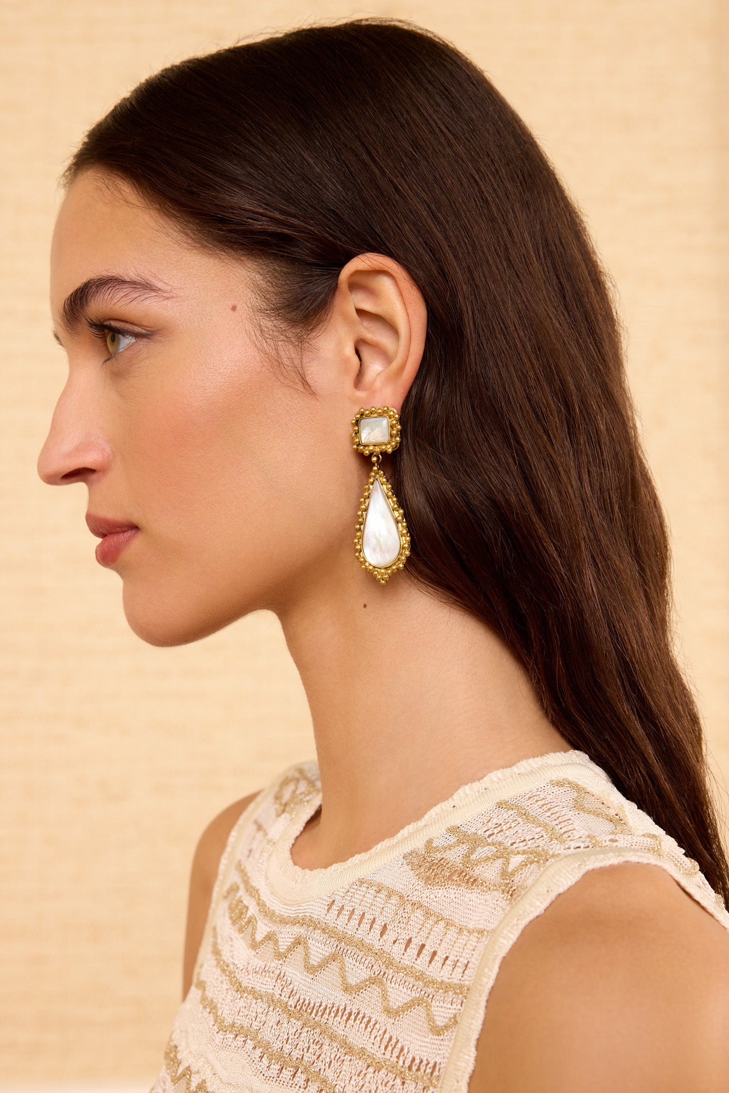 Ulla Johnson Mother of Pearl Framed Drop Earring - Pearl
