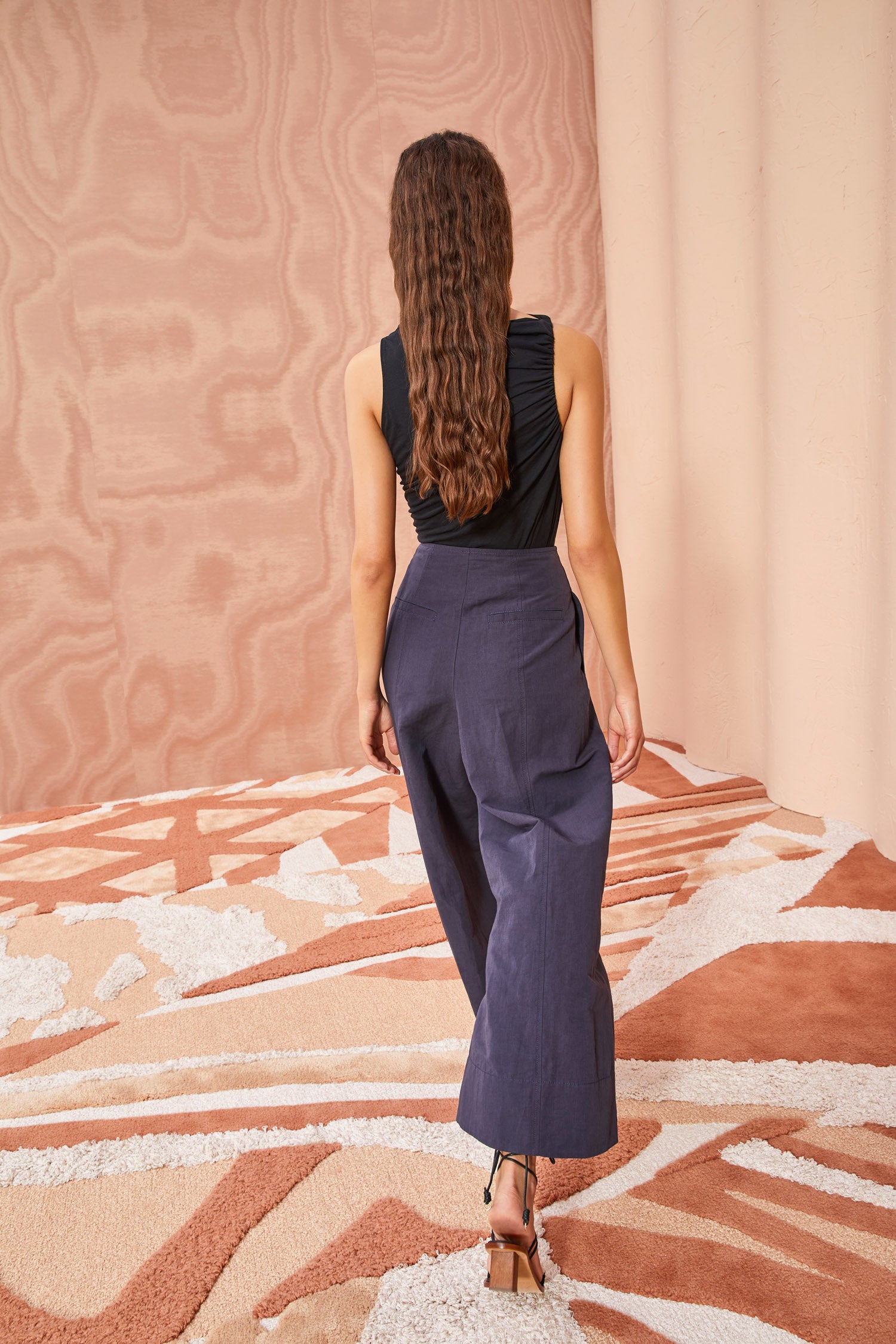 Louis Vuitton - Monogram Flower Jacquard Cropped Jumper - Blue - Women - Size: M - Luxury
