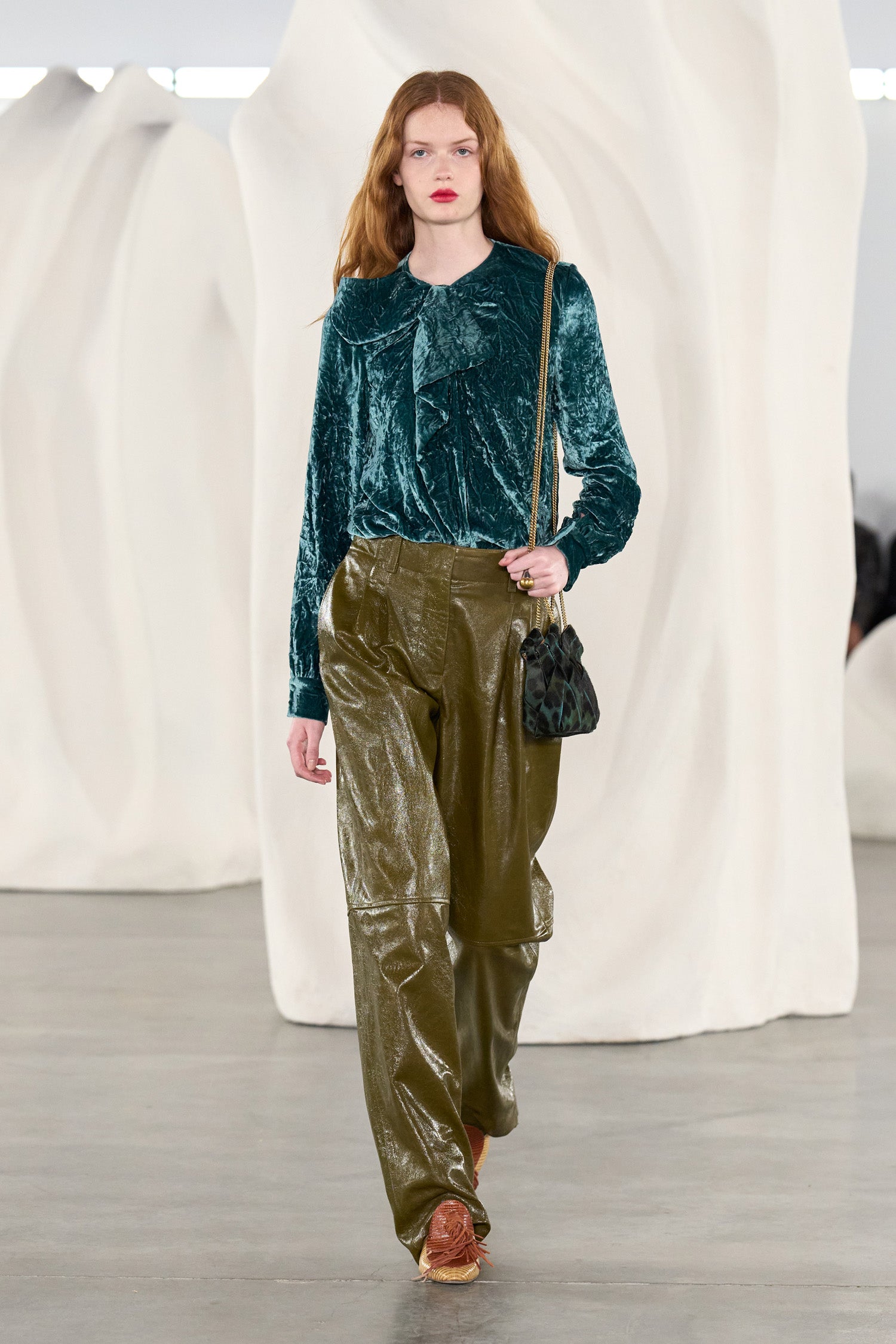 Ulla Johnson Vesa Long Sleeve Velvet Bow Blouse - Jadeite