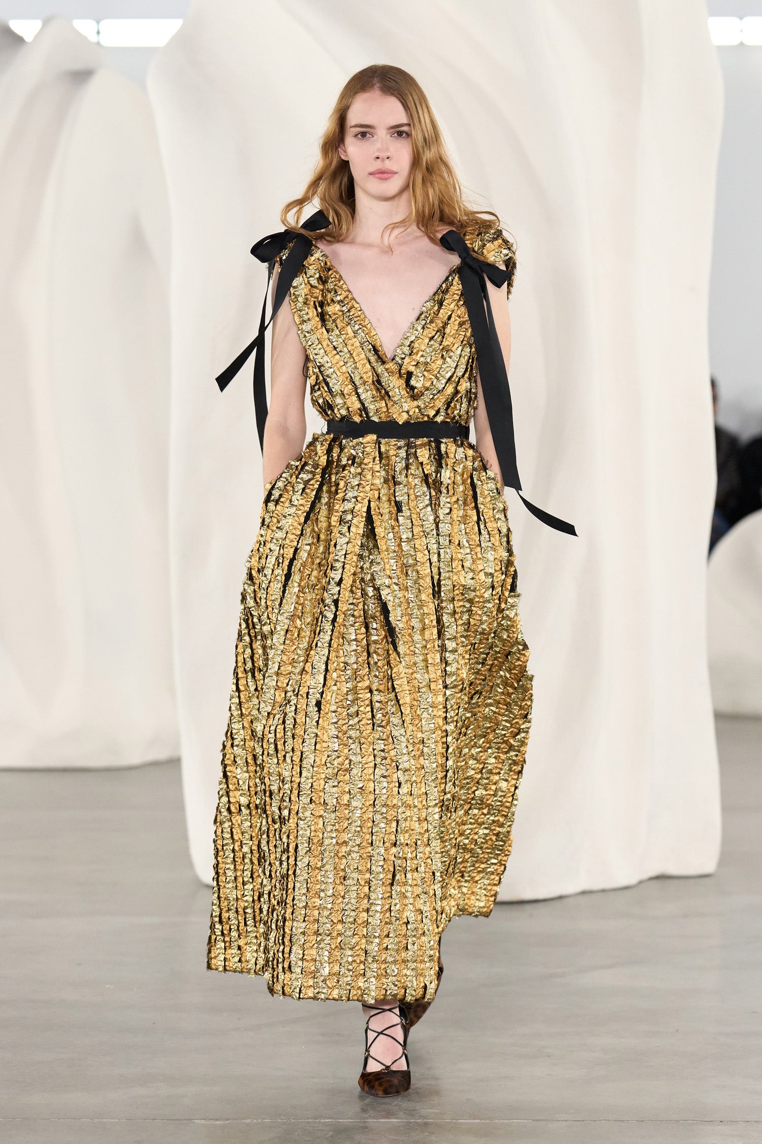Karina Lurex Bow Dress - Gold