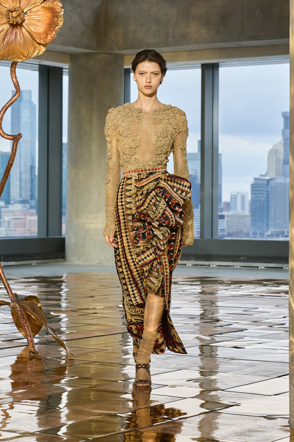 Viola Metallic Floral Crochet Knit Pullover - Lurex Combo