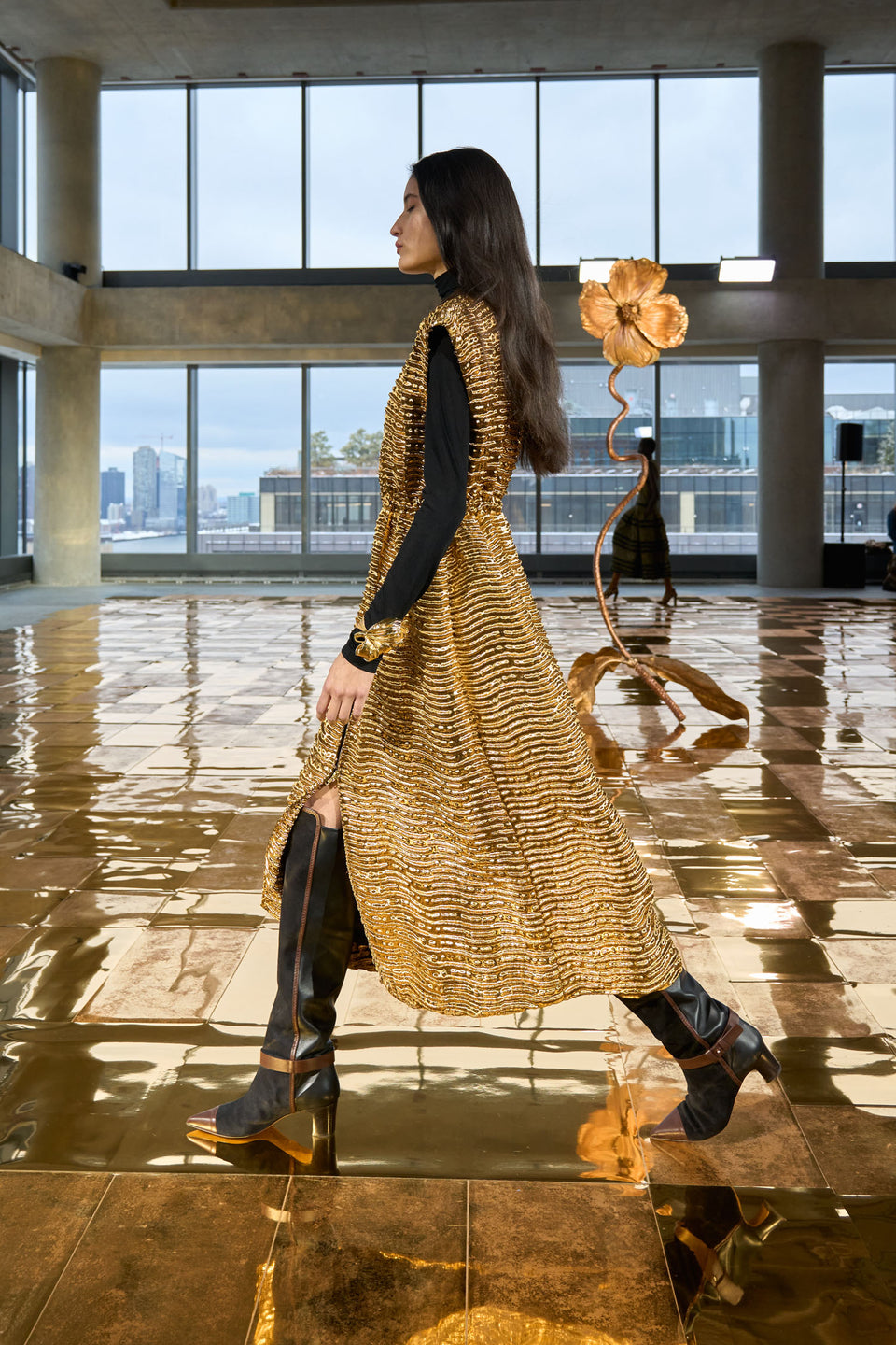 Agathe Metallic Short Sleeve Coat - Oro