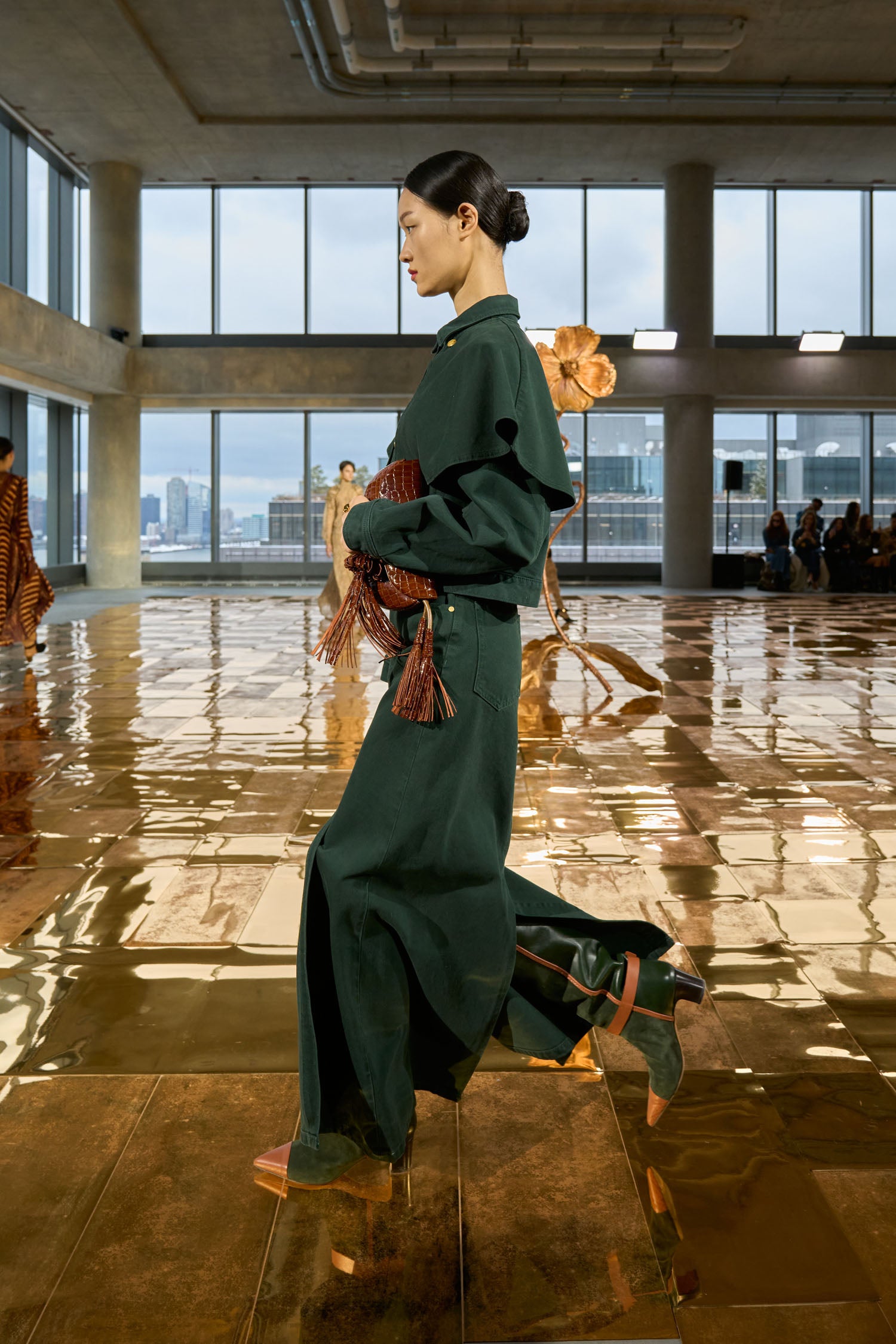 Ulla Johnson The Agata Denim Cape Jacket - Hunter