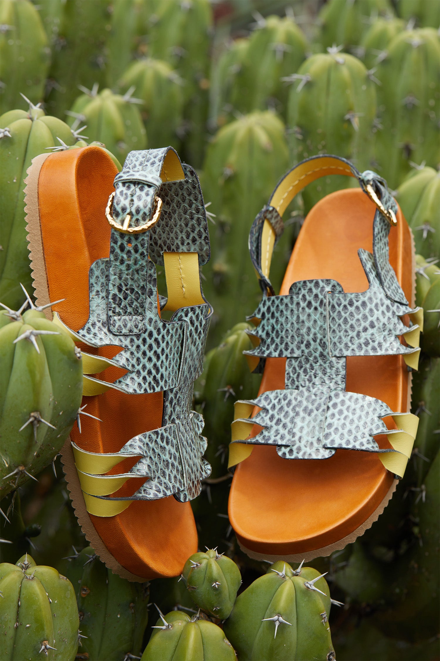 Ulla Johnson Alma Twisted Contrast Sandal - Emerald